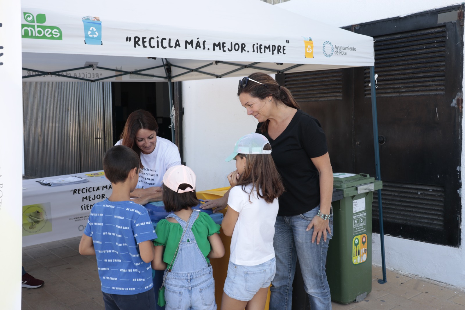 060922reciclajeplaya