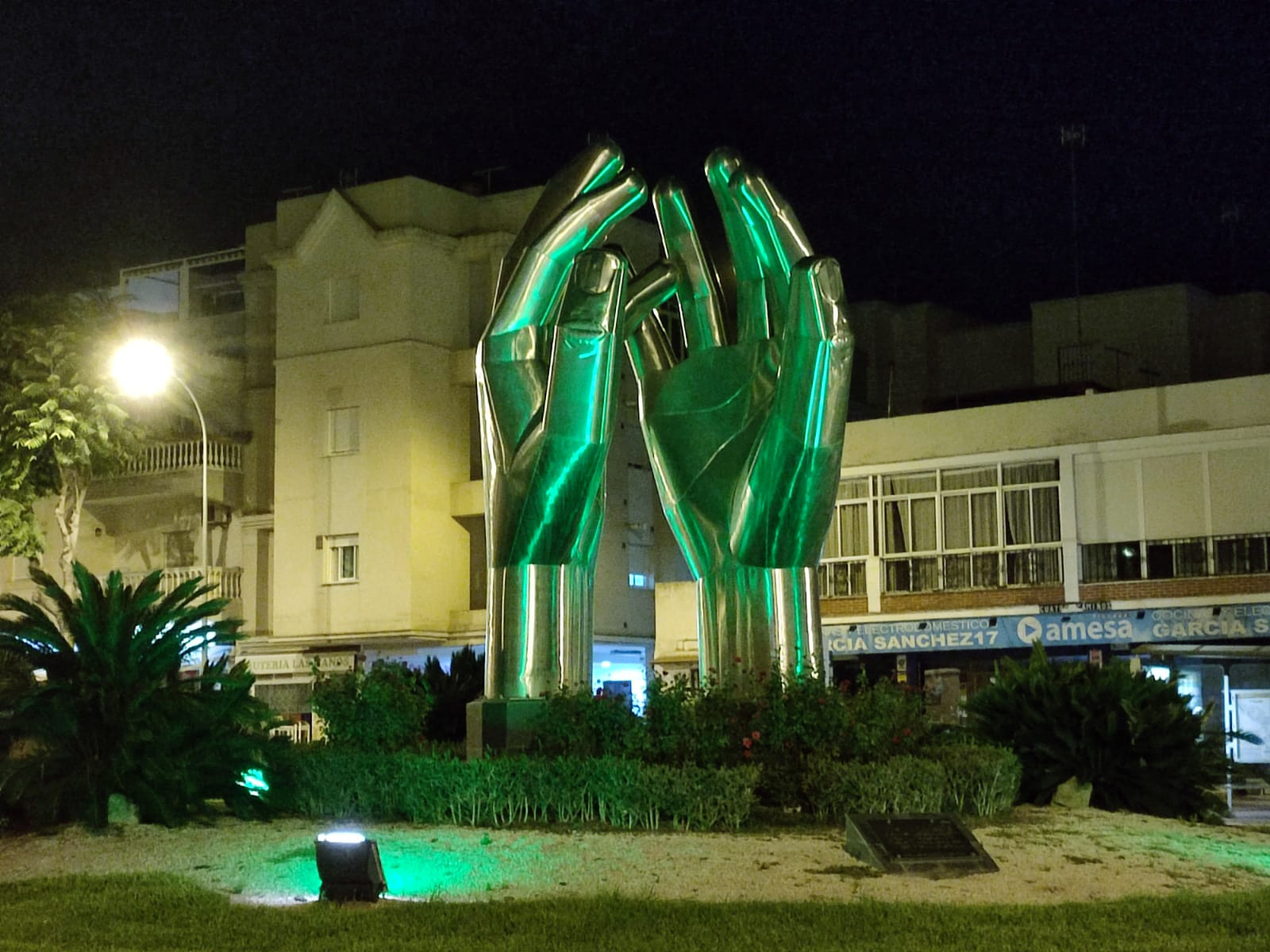220926 rotonda verde