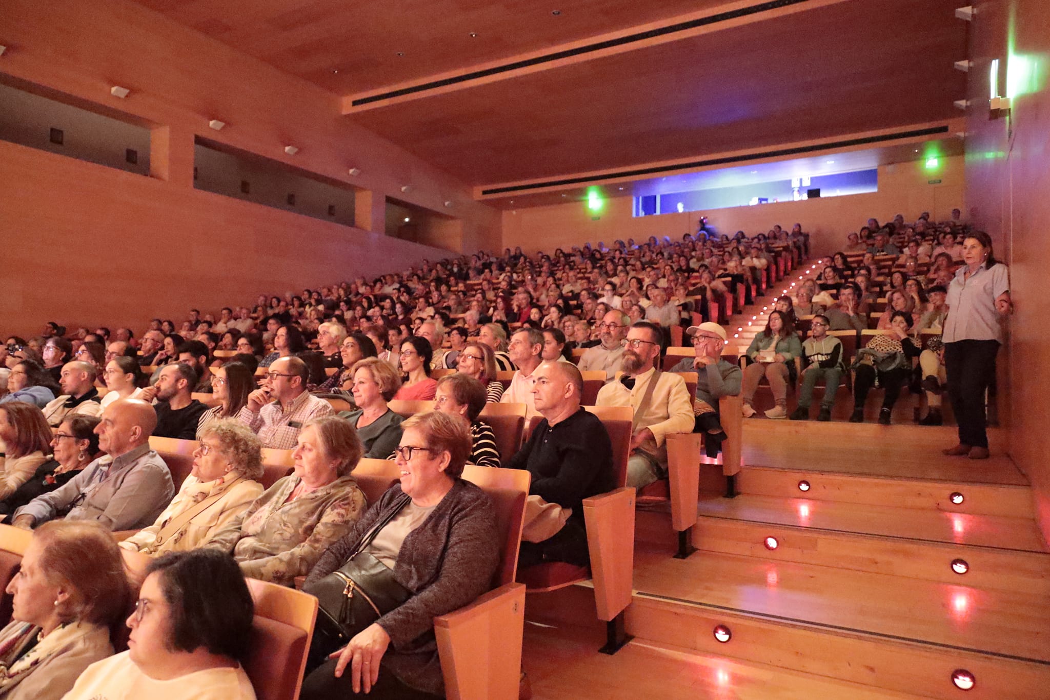 141122TEATROFEMI