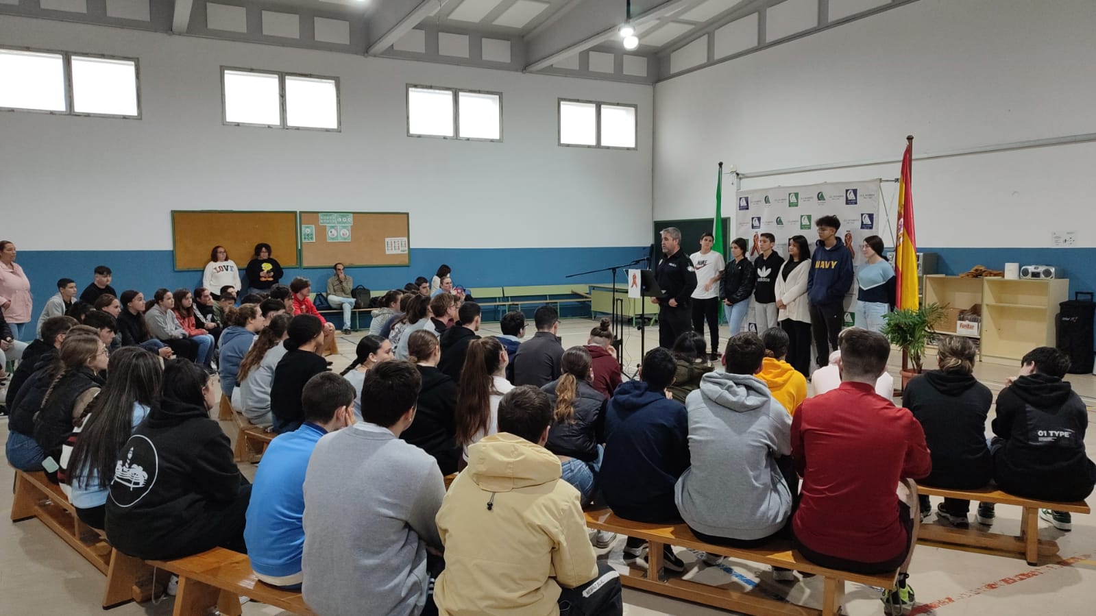 221118 Educación conmemora el Día Mundial en Recuerdo a las Víctimas de Siniestros de Tráfico con escolares de la localidad