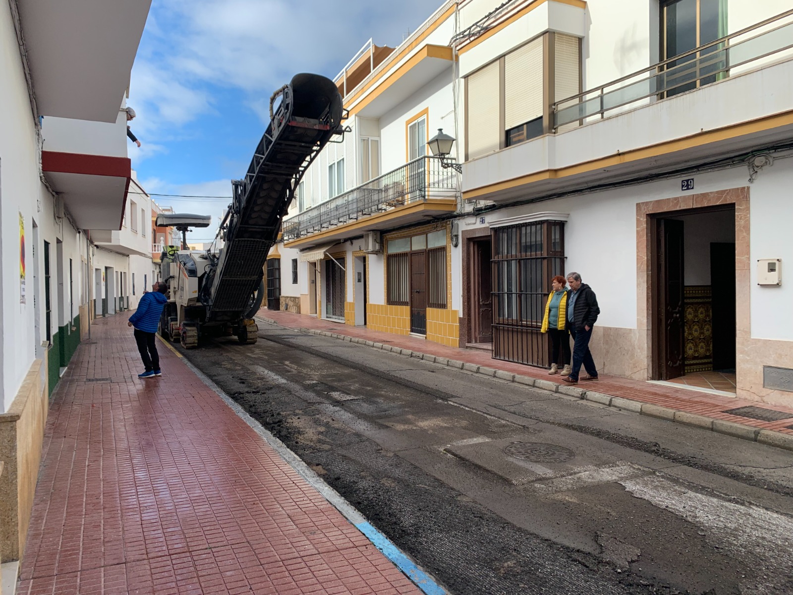 221124 En marcha un nuevo Plan de Asfaltado para mejorar el firme de distintas calles y avenidas de la ciudad