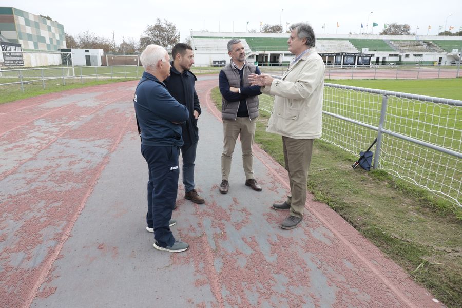 221212 visita pistas de atletismo