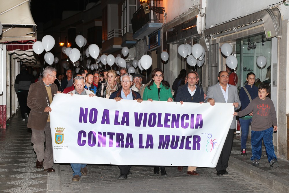 141126actoinstitucionalnoviolenciacontralamujer1
